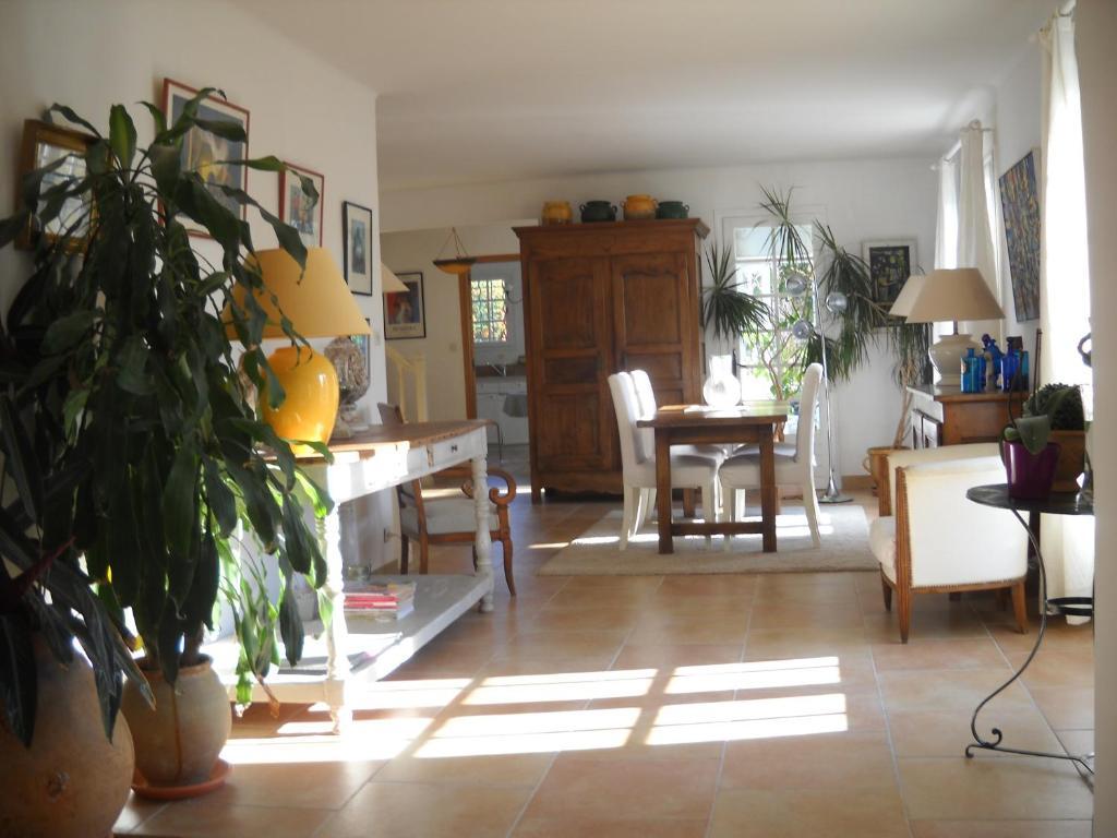 Chambres D'Hotes Saint Veredeme Pujaut Ngoại thất bức ảnh